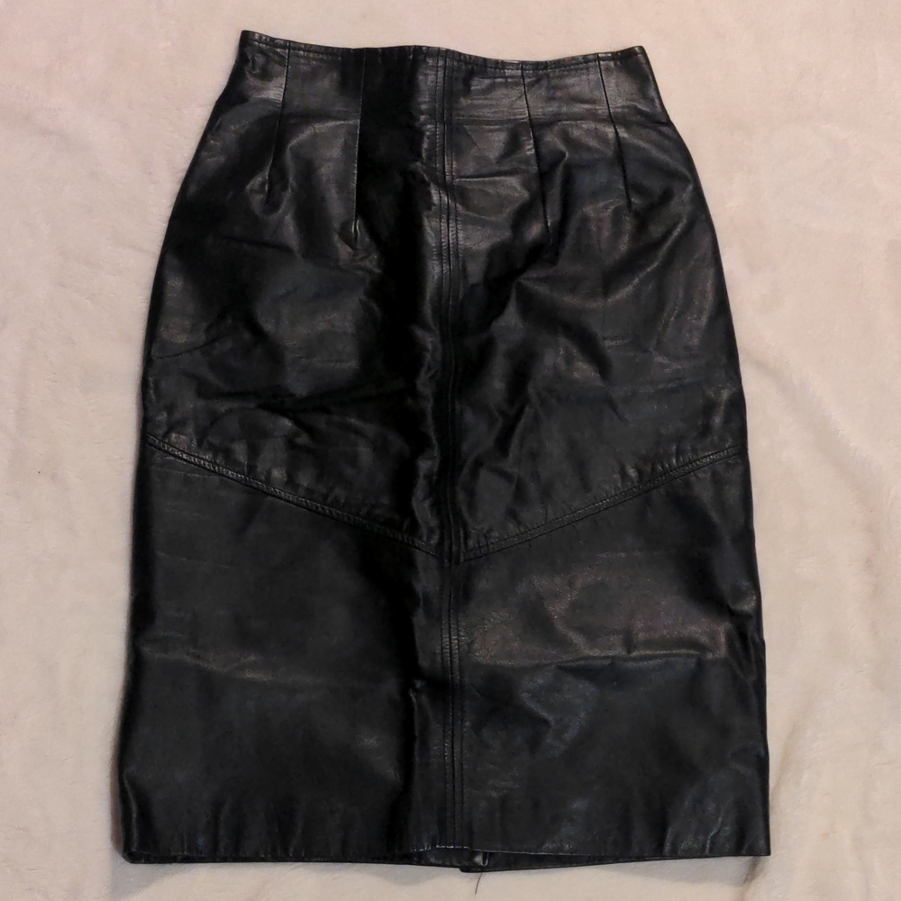 Classic Black Faux Leather Pencil Skirt - Women's